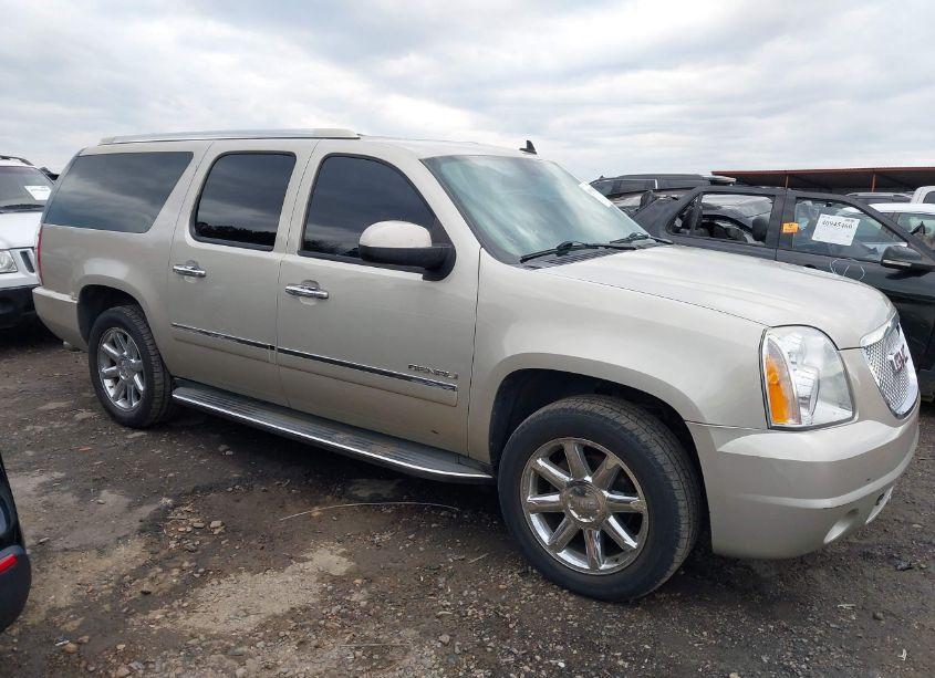 2013 Gmc Yukon XL 1500 DENALI (VIN 1GKS2MEF1DR164757) main photo