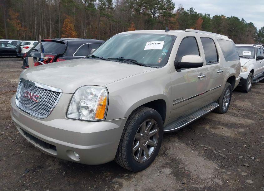 Photo 2 of 2013 Gmc Yukon XL 1500 DENALI (VIN 1GKS2MEF1DR164757)