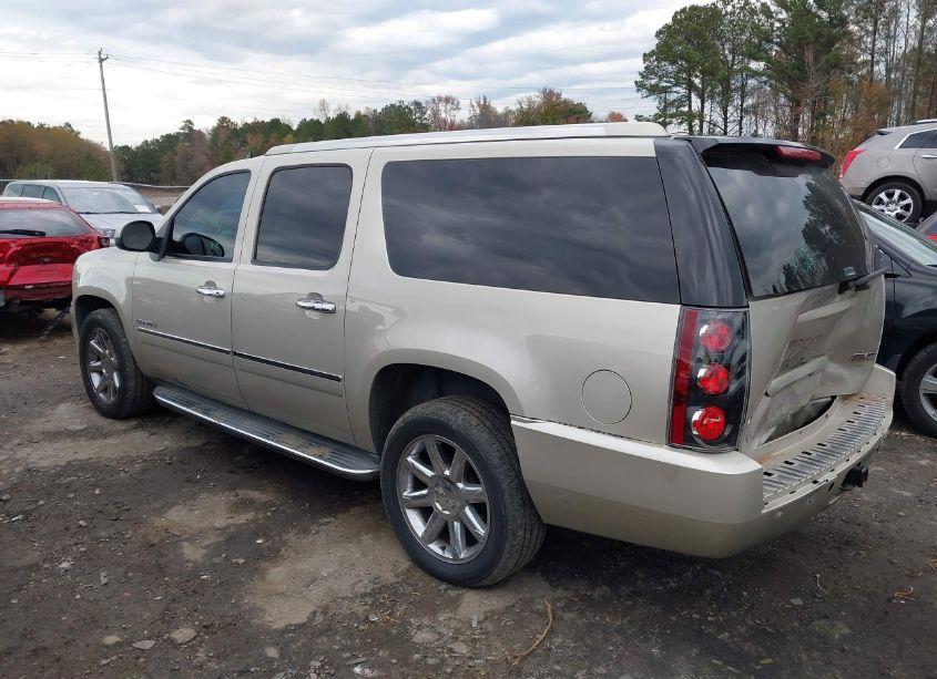Photo 3 of 2013 Gmc Yukon XL 1500 DENALI (VIN 1GKS2MEF1DR164757)