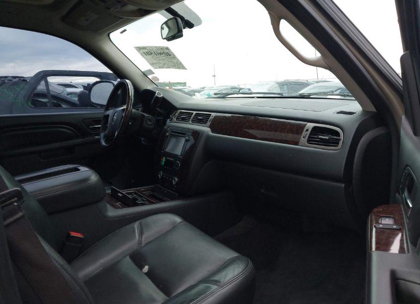 Photo 5 of 2013 Gmc Yukon XL 1500 DENALI (VIN 1GKS2MEF1DR164757)