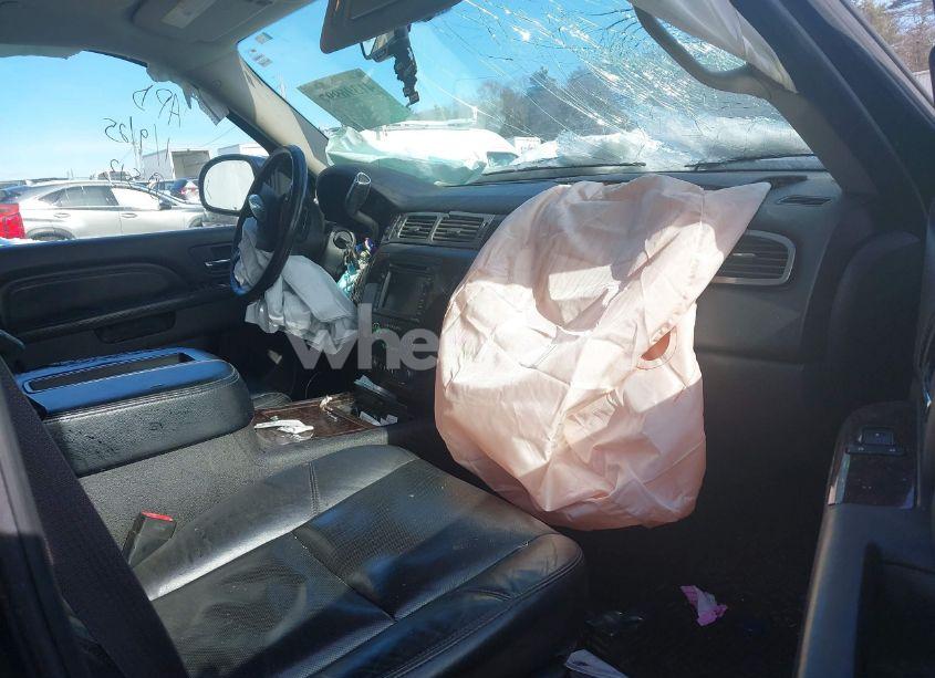 Photo 5 of 2011 Gmc Yukon XL 1500 DENALI (VIN 1GKS2MEF2BR166983)