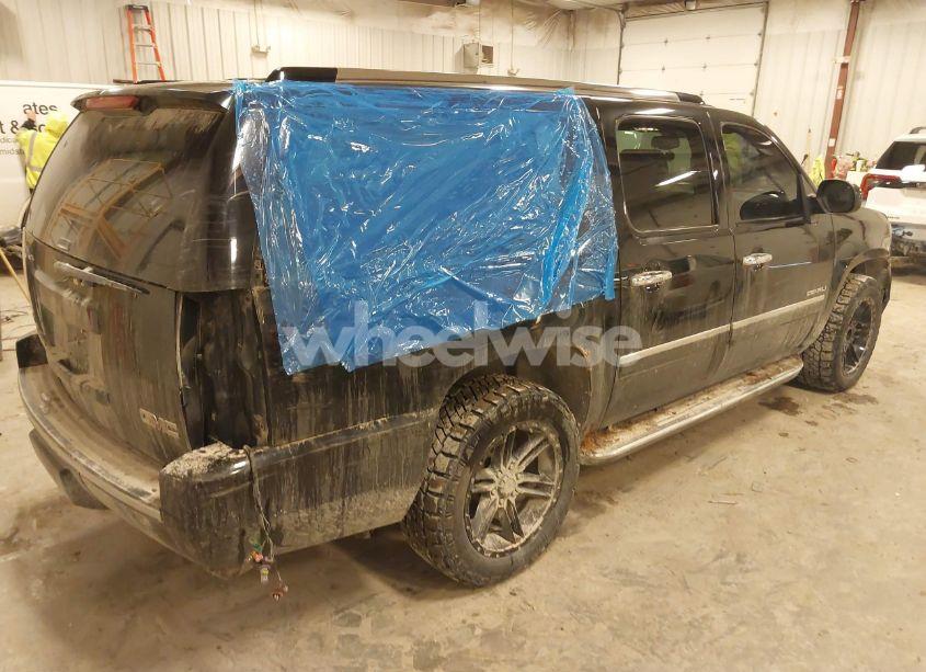 Photo 4 of 2011 Gmc Yukon XL 1500 DENALI (VIN 1GKS2MEF4BR174132)