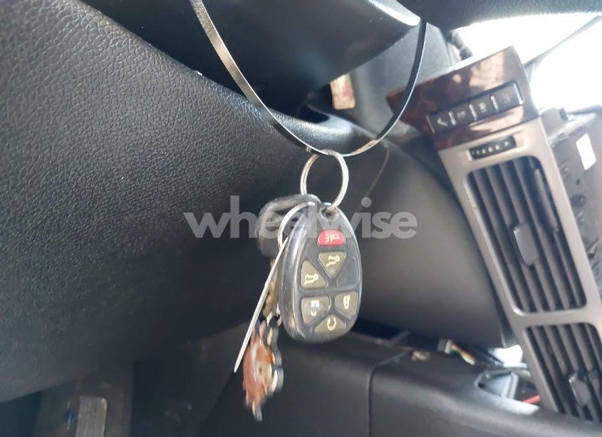 Photo 11 of 2011 Gmc Yukon XL 1500 DENALI (VIN 1GKS2MEF4BR256197)