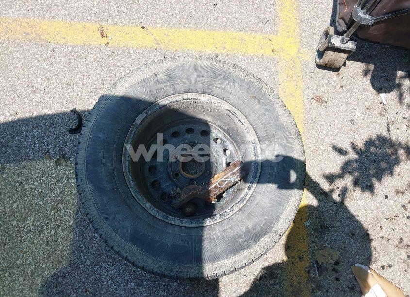 Photo 12 of 2011 Gmc Yukon XL 1500 DENALI (VIN 1GKS2MEF4BR323865)