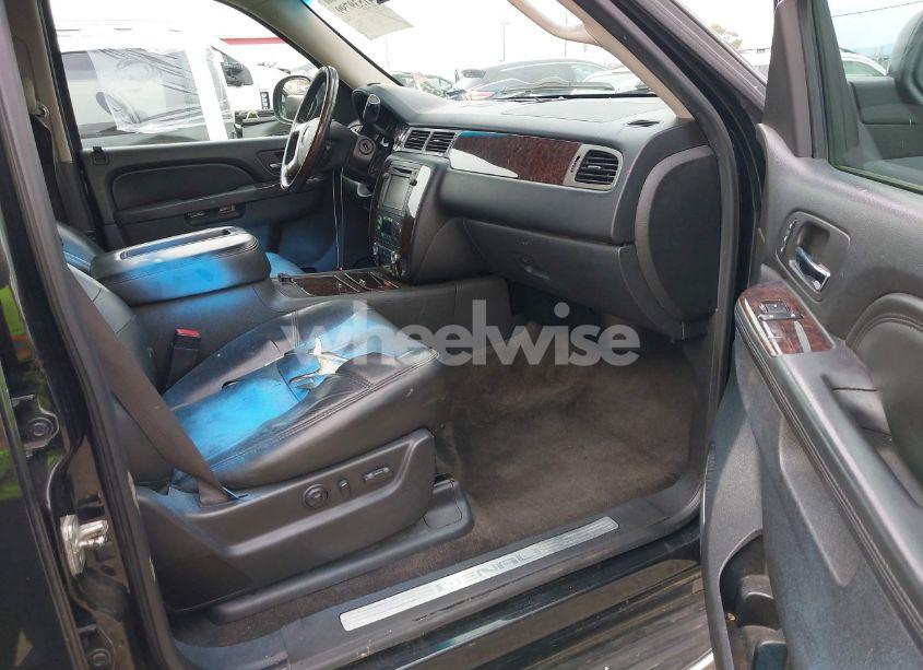 Photo 5 of 2013 Gmc Yukon XL 1500 DENALI (VIN 1GKS2MEF7DR310353)