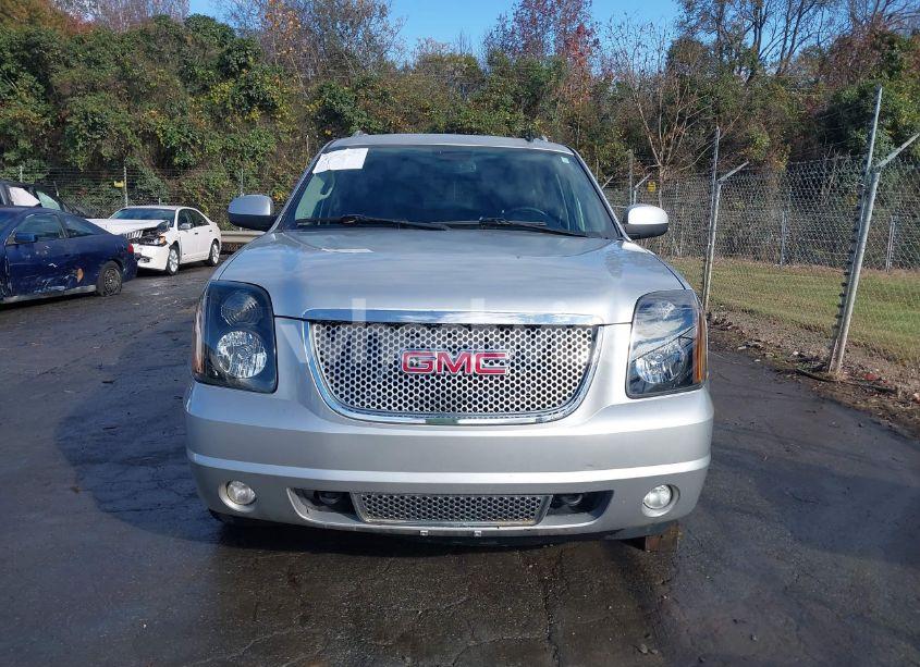 Photo 12 of 2011 Gmc Yukon XL 1500 DENALI (VIN 1GKS2MEF9BR166236)