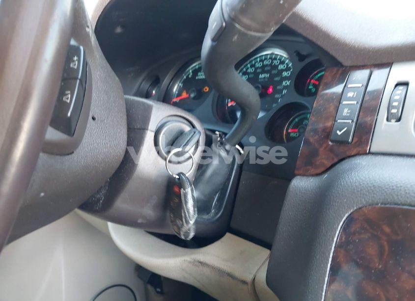 Photo 11 of 2011 Gmc Yukon XL 1500 DENALI (VIN 1GKS2MEF9BR175678)