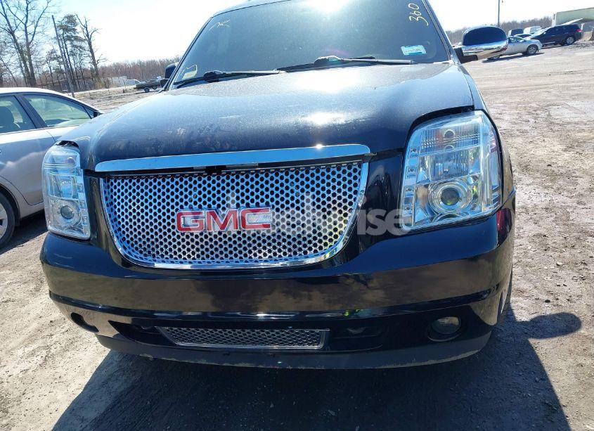 Photo 12 of 2011 Gmc Yukon XL 1500 DENALI (VIN 1GKS2MEF9BR175678)