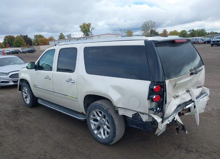 Photo 3 of 2013 Gmc Yukon XL 1500 DENALI (VIN 1GKS2MEF9DR230830)
