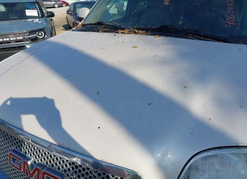 Photo 6 of 2011 Gmc Yukon XL 1500 DENALI (VIN 1GKS2MEFXBR219901)