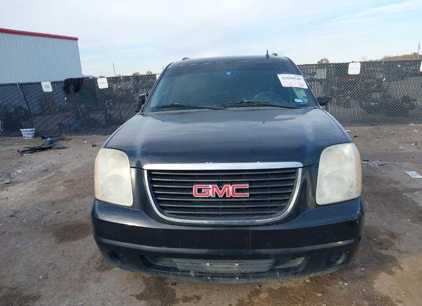 Photo 12 of 2010 Gmc Yukon SLE (VIN 1GKUCAE00AR135326)