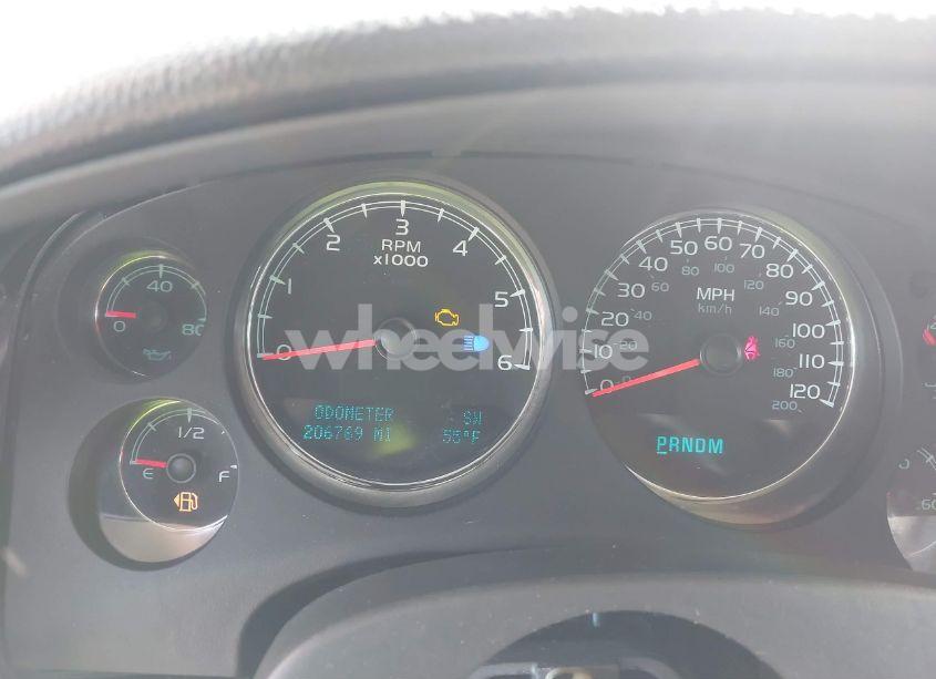 Photo 7 of 2010 Gmc Yukon SLE (VIN 1GKUCAE08AR275205)