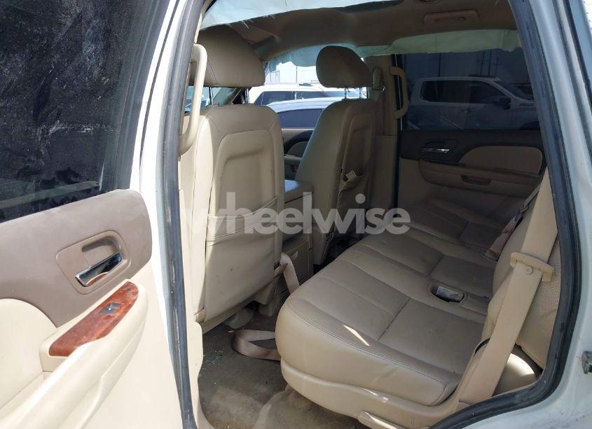 Photo 8 of 2010 Gmc Yukon SLE (VIN 1GKUCAE08AR291324)