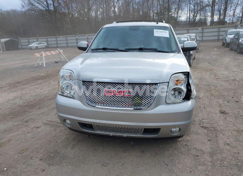 Photo 12 of 2010 Gmc Yukon DENALI (VIN 1GKUCEEFXAR234280)