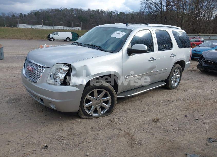 Photo 2 of 2010 Gmc Yukon DENALI (VIN 1GKUCEEFXAR234280)