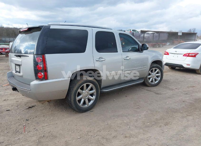 Photo 4 of 2010 Gmc Yukon DENALI (VIN 1GKUCEEFXAR234280)
