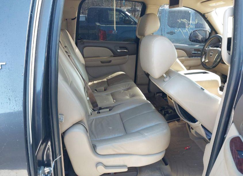 Photo 8 of 2010 Gmc Yukon XL 1500 SLT (VIN 1GKUCKE01AR214347)