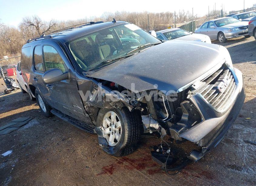 2010 Gmc Yukon SLE (VIN 1GKUKAE05AR183519) main photo