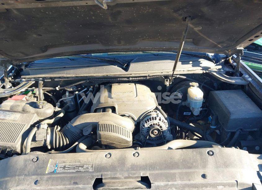 Photo 10 of 2010 Gmc Yukon SLE (VIN 1GKUKAE05AR183519)