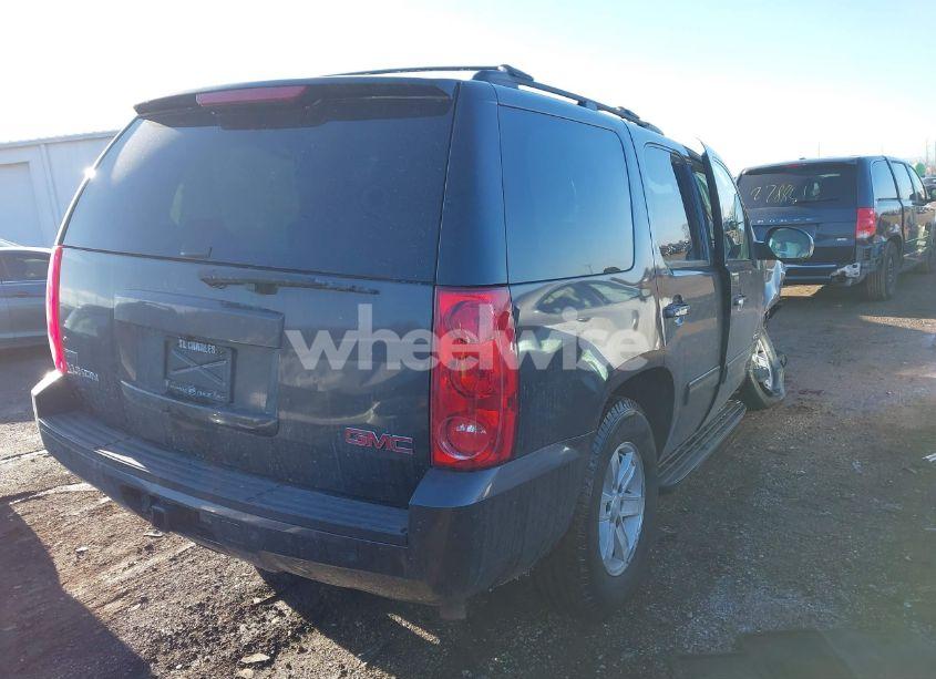 Photo 4 of 2010 Gmc Yukon SLE (VIN 1GKUKAE05AR183519)