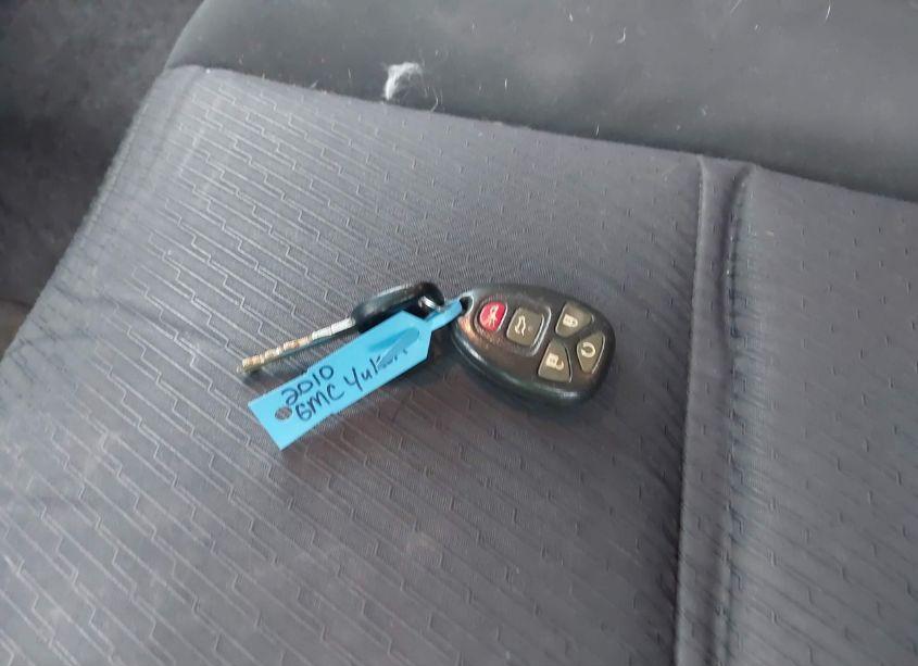 Photo 11 of 2010 Gmc Yukon SLE (VIN 1GKUKAE07AR265428)