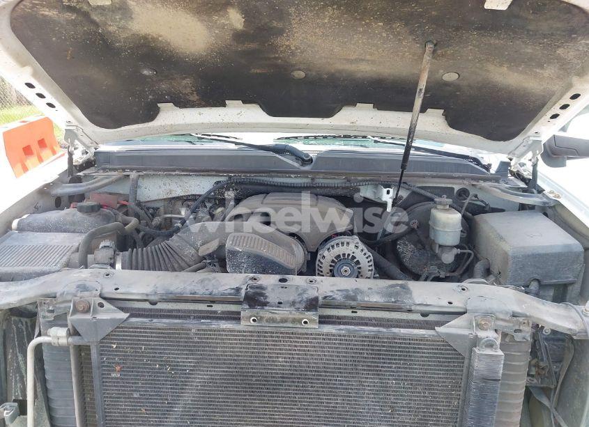 Photo 10 of 2010 Gmc Yukon SLT (VIN 1GKUKCE04AR261977)