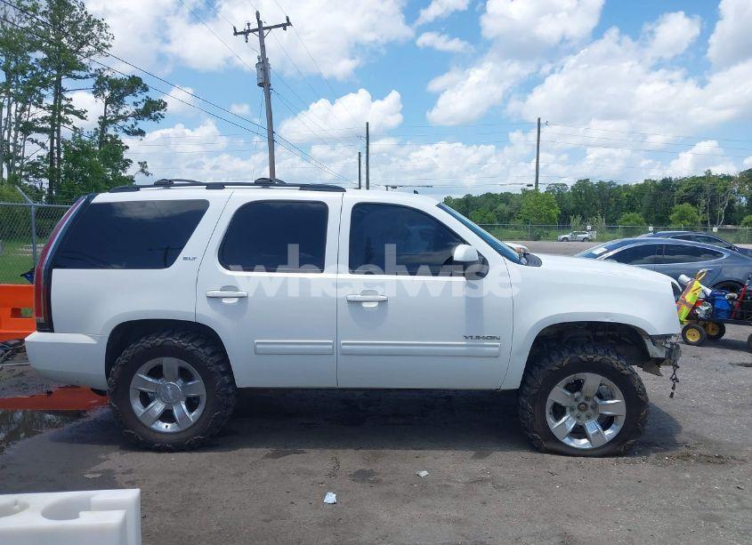 Photo 14 of 2010 Gmc Yukon SLT (VIN 1GKUKCE04AR261977)