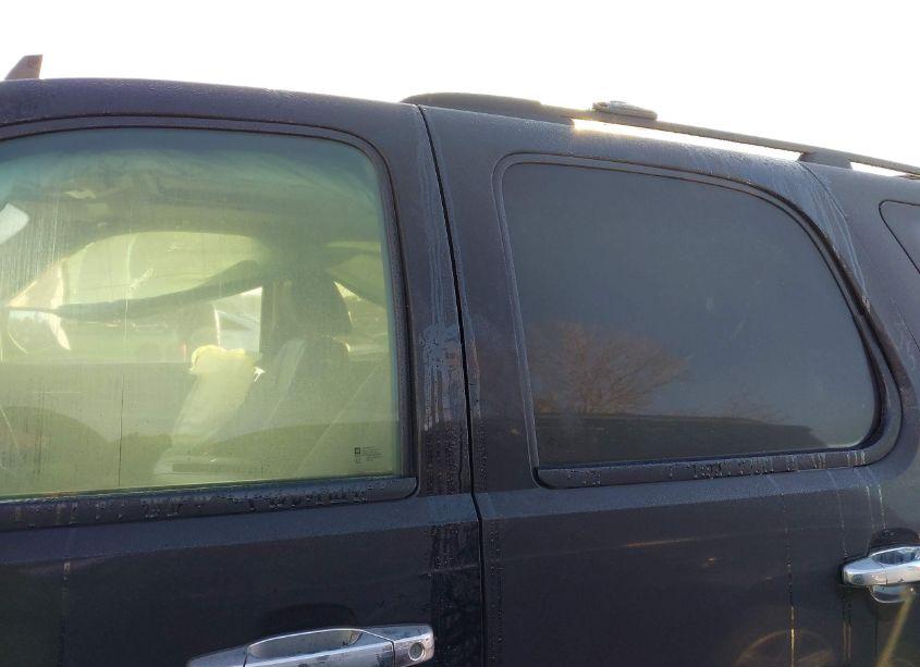 Photo 14 of 2010 Gmc Yukon SLT (VIN 1GKUKCE0XAR242138)