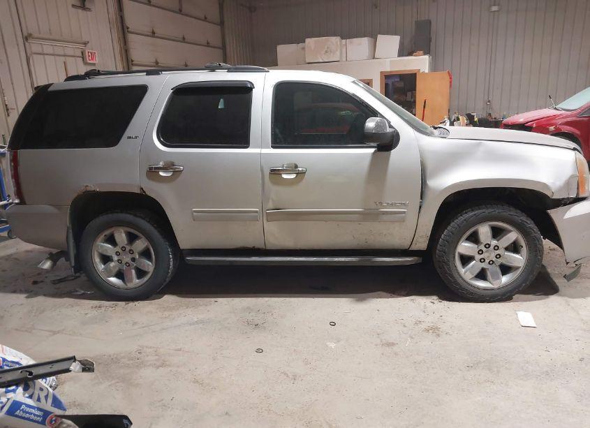 Photo 13 of 2010 Gmc Yukon SLT (VIN 1GKUKCE0XAR291193)
