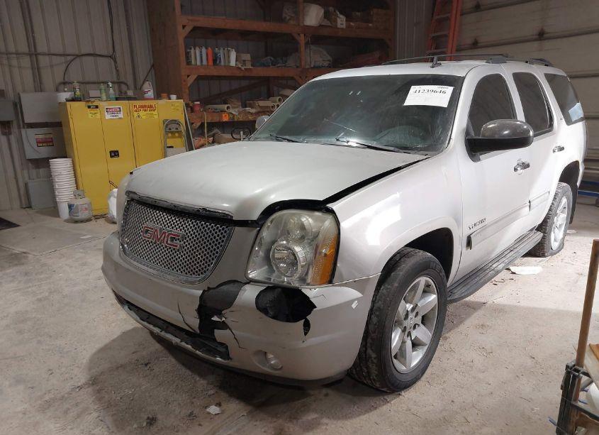Photo 2 of 2010 Gmc Yukon SLT (VIN 1GKUKCE0XAR291193)