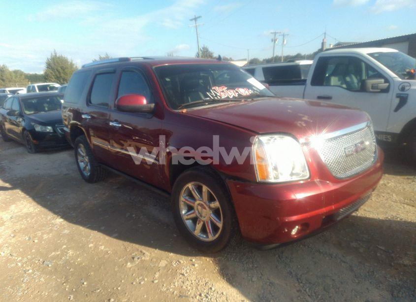 2010 Gmc Yukon DENALI (VIN 1GKUKEEF0AR101191) main photo