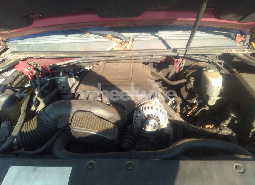 Photo 10 of 2010 Gmc Yukon DENALI (VIN 1GKUKEEF0AR101191)