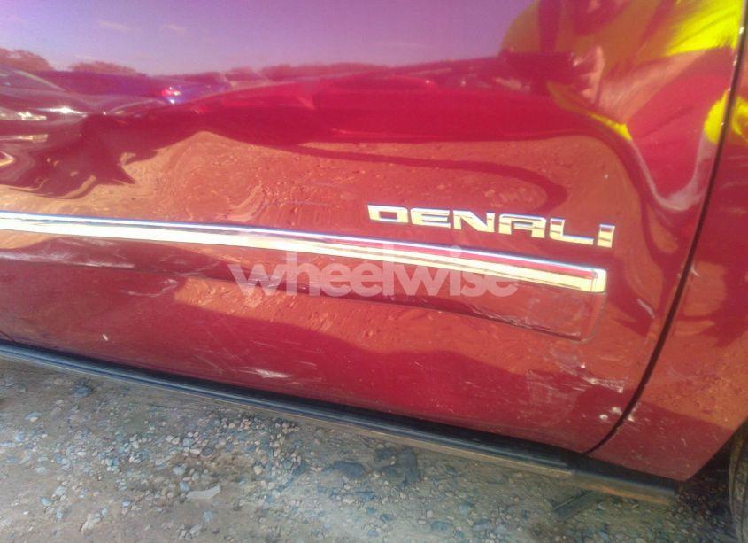 Photo 6 of 2010 Gmc Yukon DENALI (VIN 1GKUKEEF0AR101191)