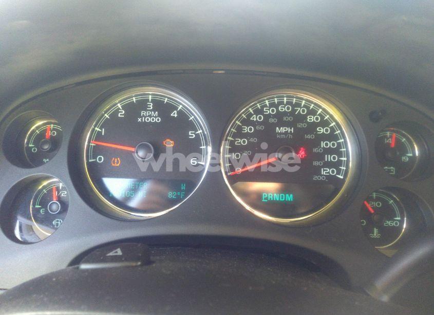 Photo 7 of 2010 Gmc Yukon DENALI (VIN 1GKUKEEF0AR101191)