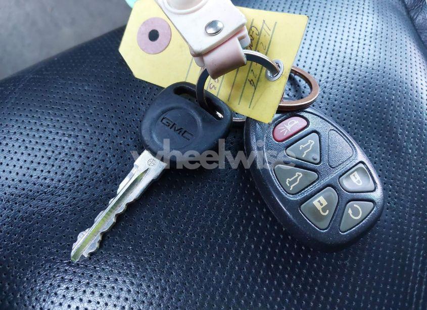 Photo 11 of 2010 Gmc Yukon DENALI (VIN 1GKUKEEF7AR189320)