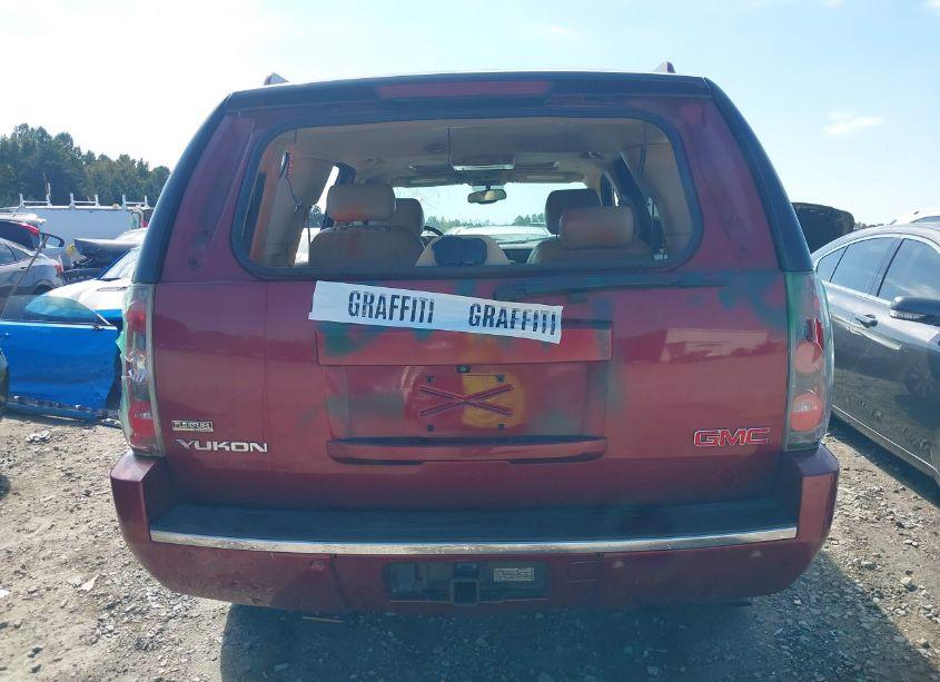 Photo 16 of 2010 Gmc Yukon DENALI (VIN 1GKUKEEF9AR241952)