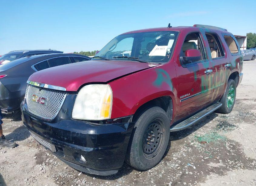 Photo 2 of 2010 Gmc Yukon DENALI (VIN 1GKUKEEF9AR241952)