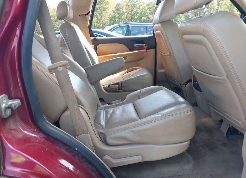 Photo 8 of 2010 Gmc Yukon DENALI (VIN 1GKUKEEF9AR241952)