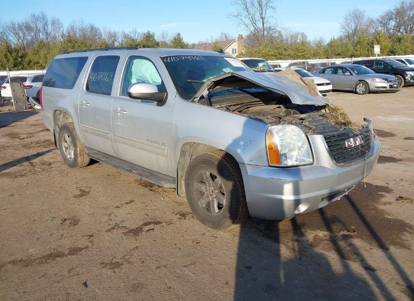2010 Gmc Yukon XL 1500 SLE (VIN 1GKUKHE33AR199835) main photo