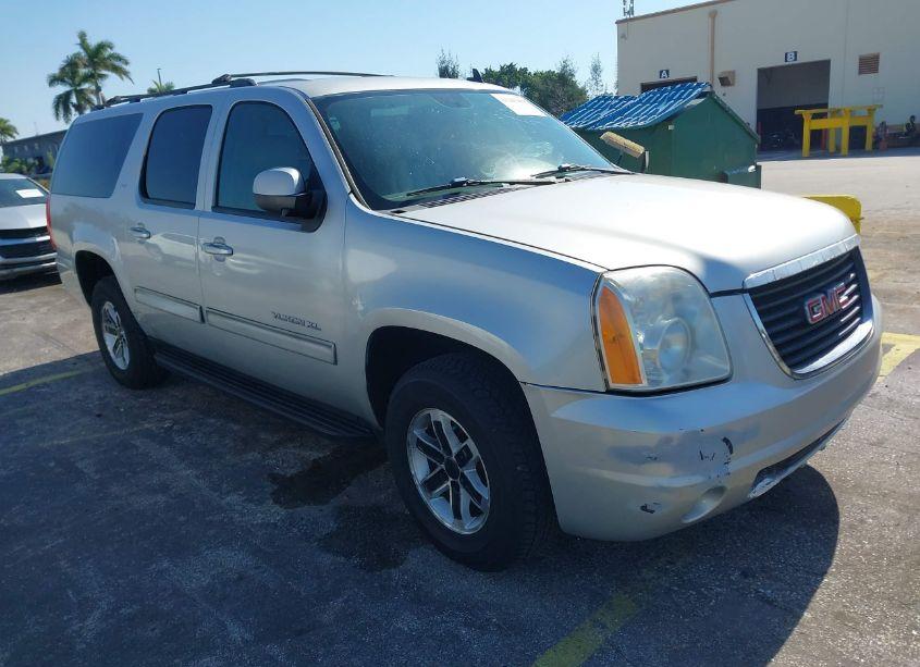 2010 Gmc Yukon XL 1500 SLT (VIN 1GKUKKE39AR275295) main photo
