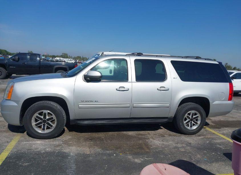 Photo 14 of 2010 Gmc Yukon XL 1500 SLT (VIN 1GKUKKE39AR275295)
