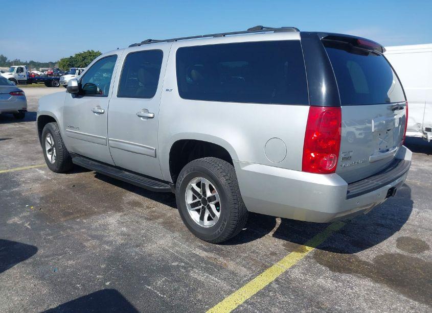 Photo 3 of 2010 Gmc Yukon XL 1500 SLT (VIN 1GKUKKE39AR275295)