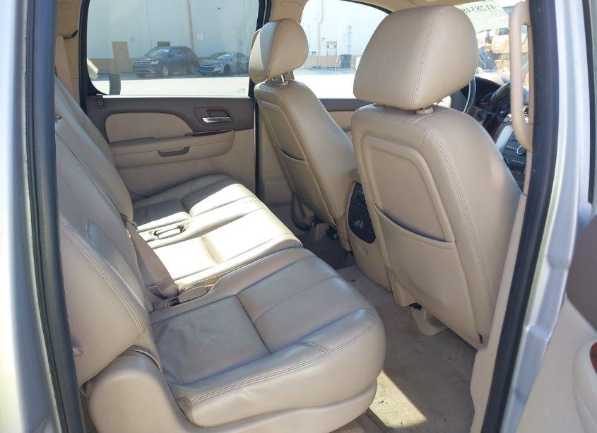 Photo 8 of 2010 Gmc Yukon XL 1500 SLT (VIN 1GKUKKE39AR275295)