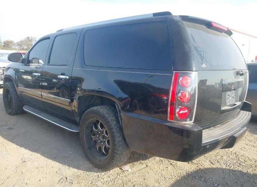 Photo 3 of 2010 Gmc Yukon XL 1500 DENALI (VIN 1GKUKMEF7AR286575)