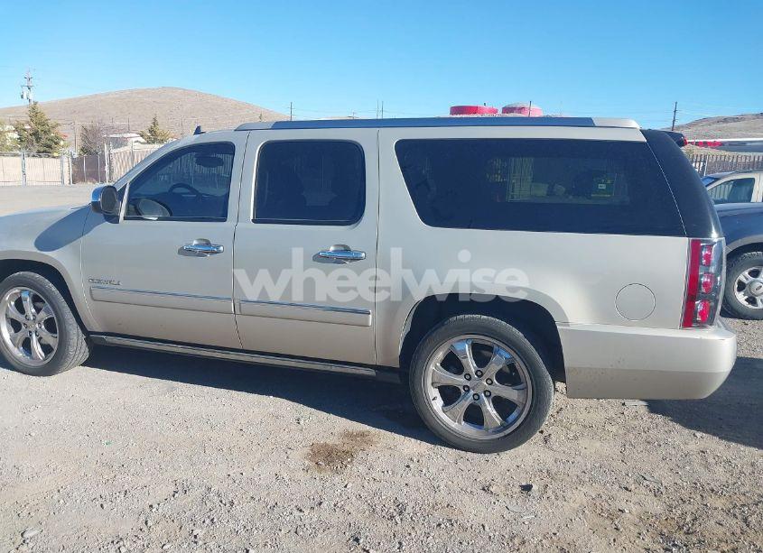 Photo 14 of 2010 Gmc Yukon XL 1500 DENALI (VIN 1GKUKMEF9AR193007)