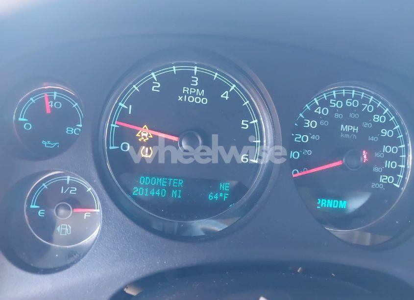 Photo 15 of 2010 Gmc Yukon XL 1500 DENALI (VIN 1GKUKMEF9AR193007)