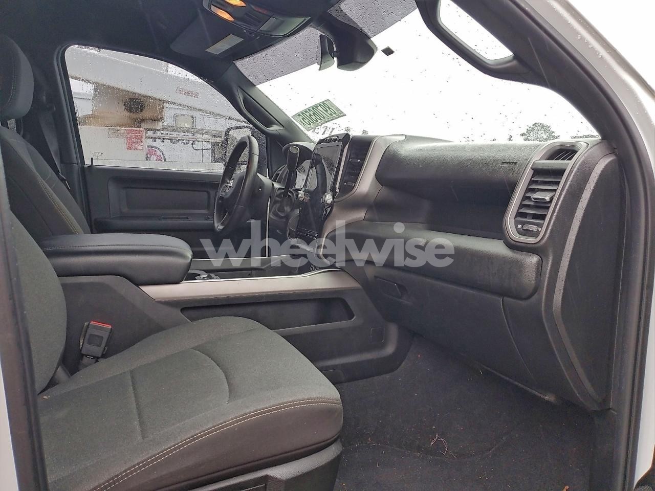 Photo 5 of 2023 RAM 2500 TRADESMAN (VIN 1GMDU03E9XD176900)