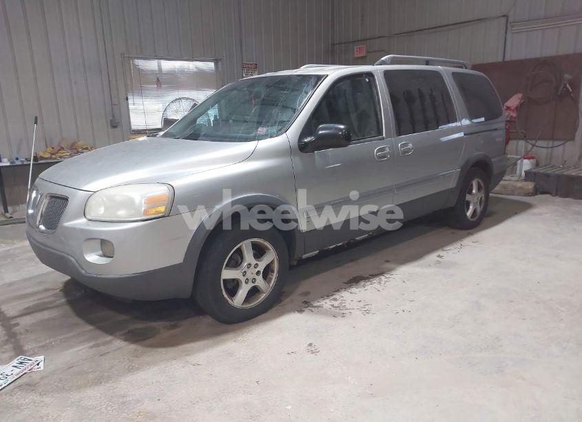 Photo 2 of 2006 Pontiac Montana SV6 (VIN 1GMDV33L76D245045)