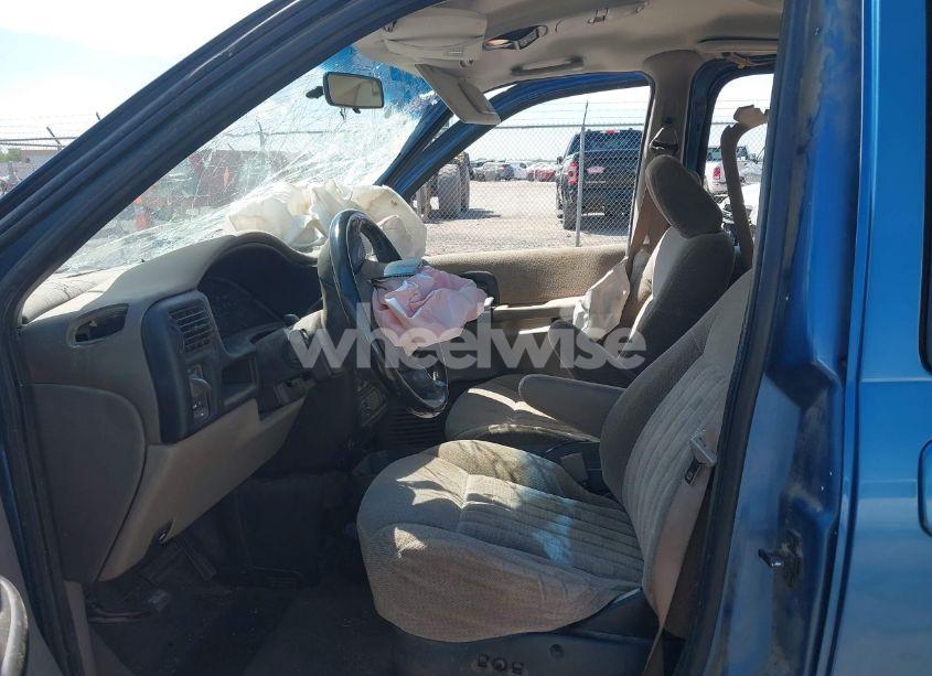 Photo 5 of 2000 Pontiac Montana M16 (VIN 1GMDX03E0YD103858)