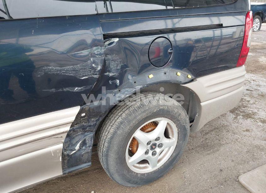 Photo 6 of 2000 Pontiac Montana M16 (VIN 1GMDX03E4YD269445)